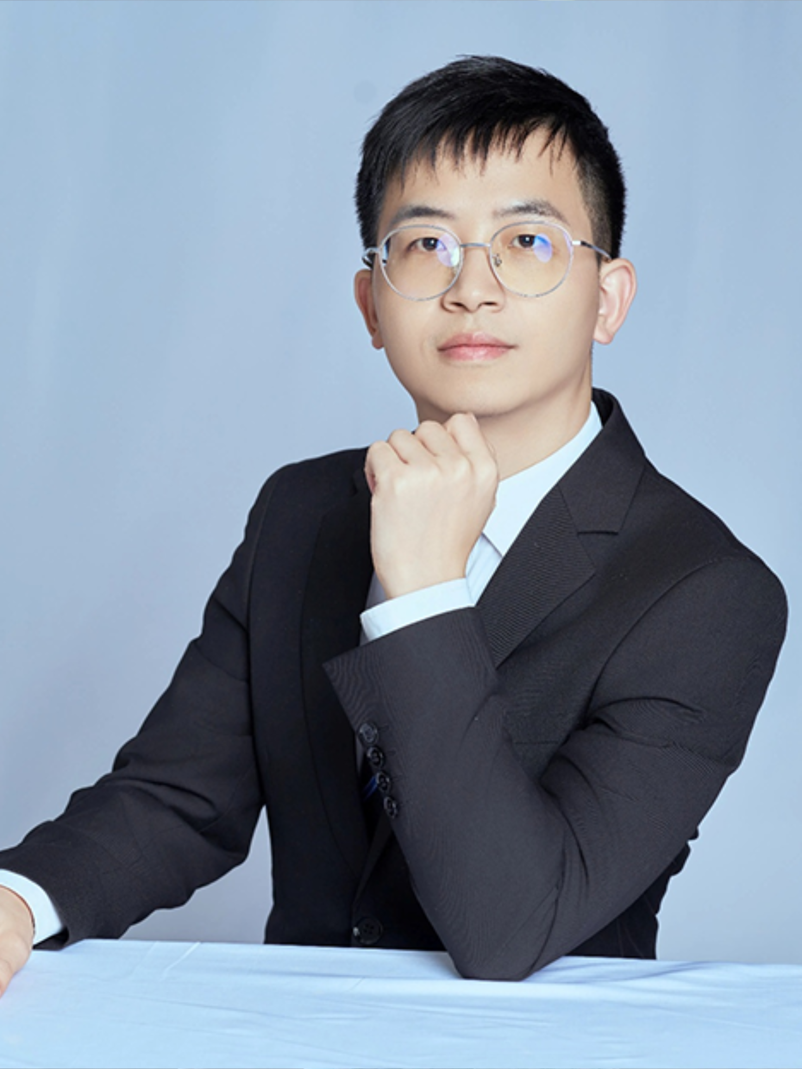 Qinhui Huang
